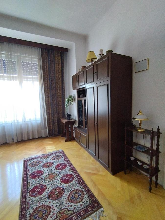 Apartament Bross1 *